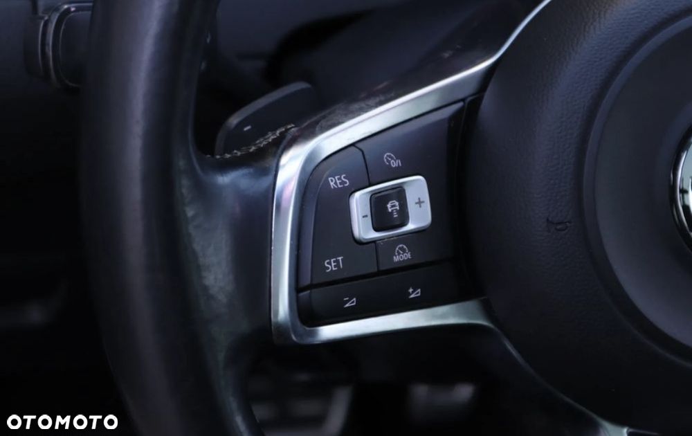 Volkswagen Golf GTD 2.0 TDI SCR DSG - 10