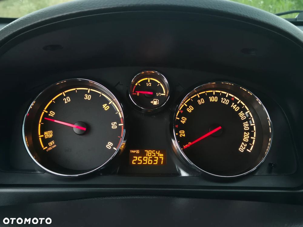 Opel Antara 2.2 CDTI Design Edition - 9