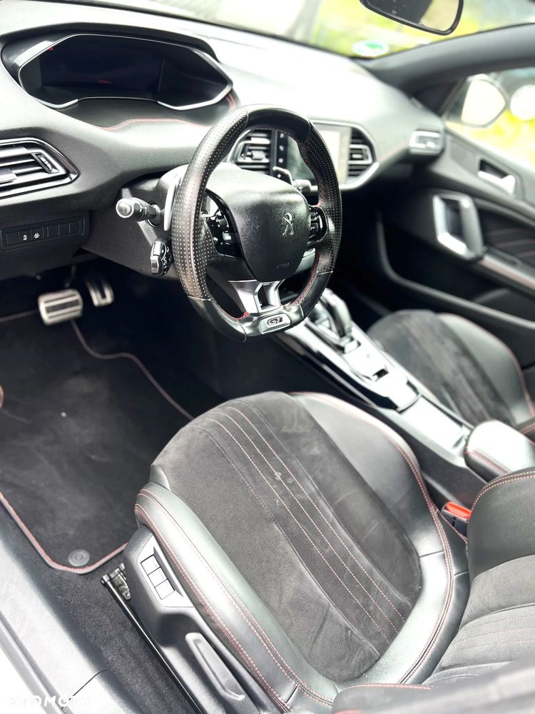 Peugeot 308 1.5 BlueHDi Active Pack Business S&S EAT8 - 10