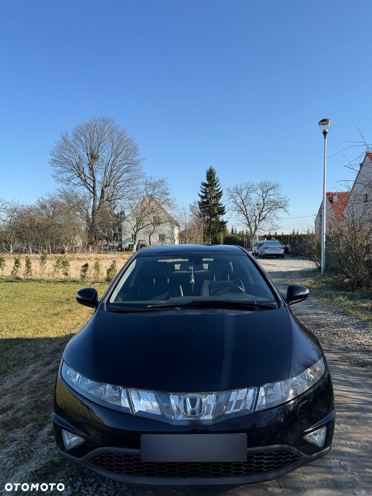 Honda Civic 1.8 Executive - 4