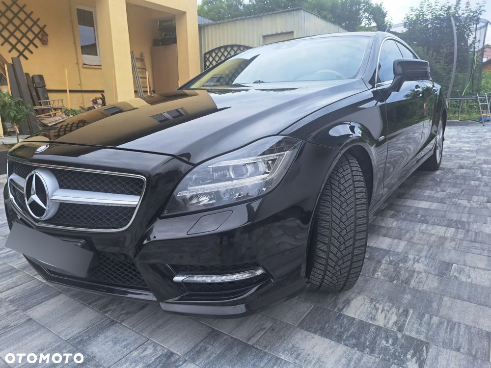 Mercedes-Benz CLS 350 CDI 4-Matic BlueEff - 12