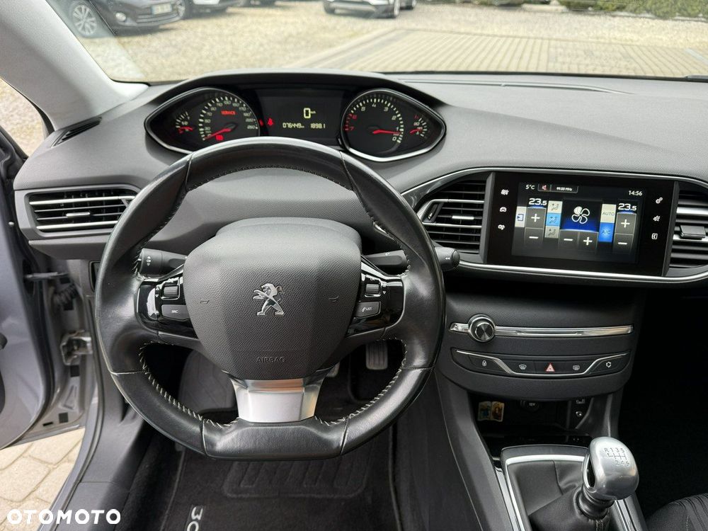 Peugeot 308 - 15