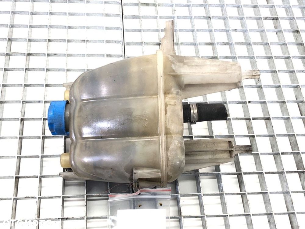 ZBIORNIK WYRÓWNAWCZY PŁYNU CHŁODZĄCEGO  CITROEN JUMPER Autobus 2006 - 2022 2.2 HDi 110 81 kW - 1