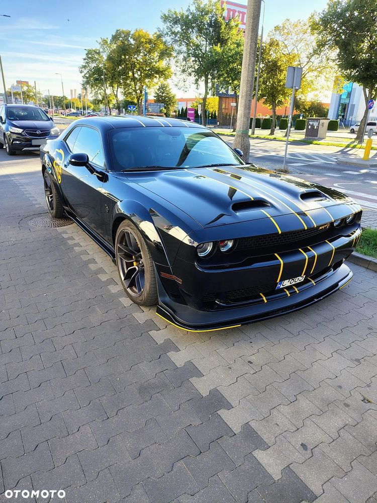 Dodge Challenger 6.4 Scat Pack Widebody - 15
