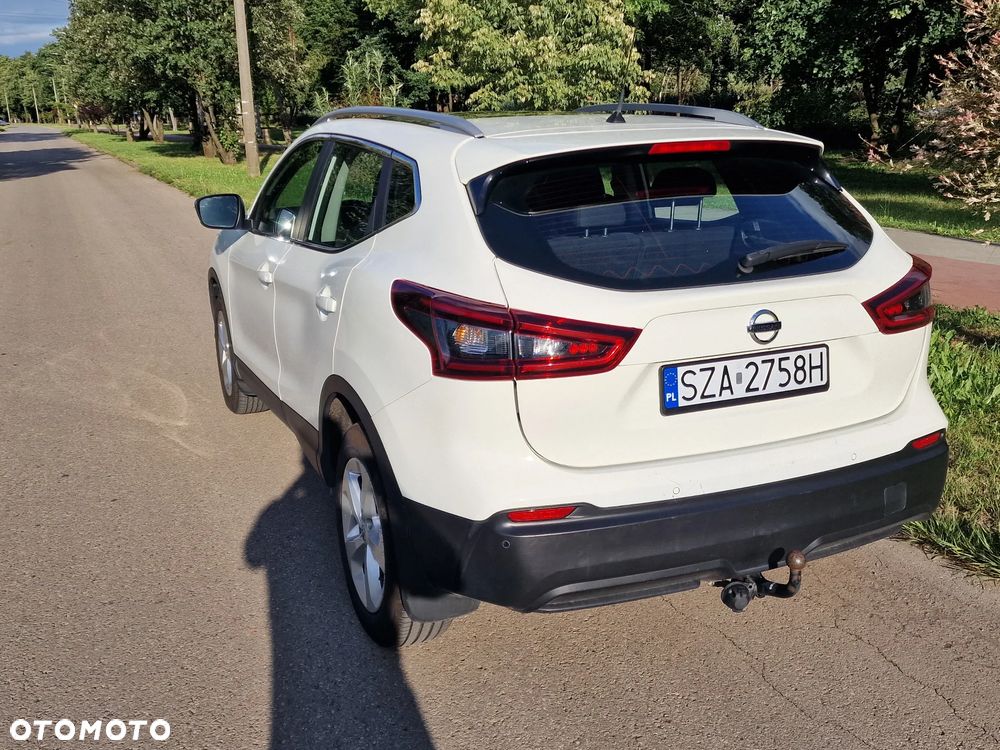 Nissan Qashqai 1.5 dCi DCT ACENTA - 16