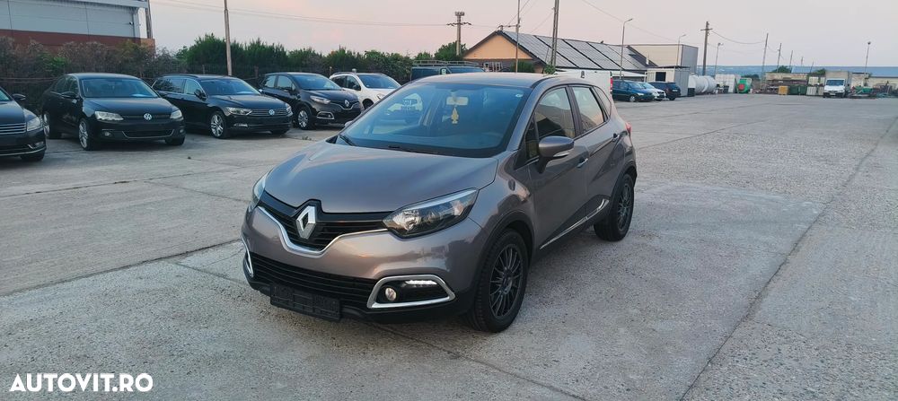 Renault Captur - 1