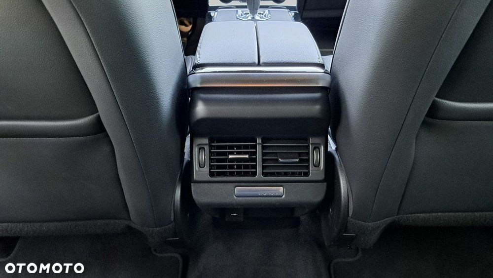 Land Rover Range Rover Evoque - 33