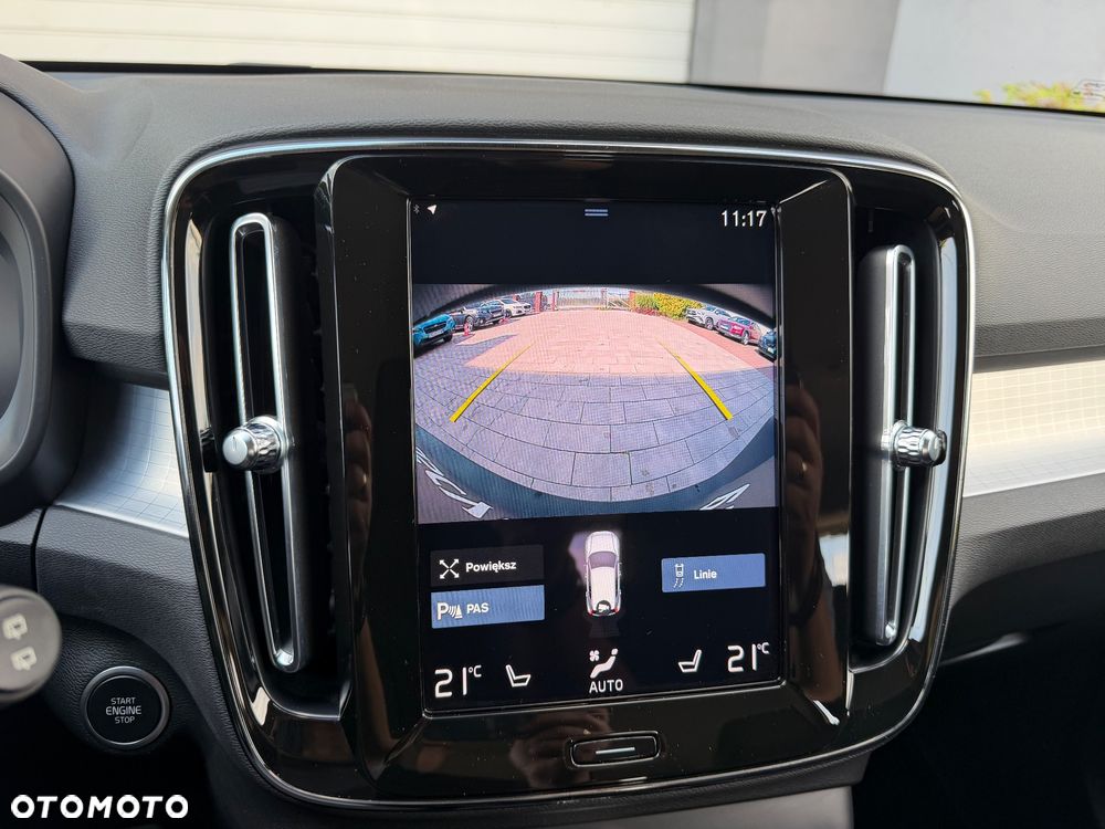 Volvo XC 40 B4 B AWD Momentum Pro - 15