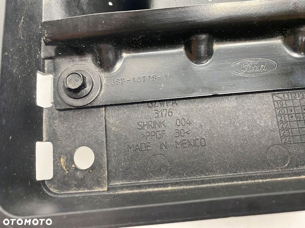 PODSTAWA AKUMUATORA MUSTANG MACH-E LJ9B-10723-AB - 3