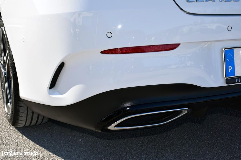 Mercedes-Benz CLA 180 d Shooting Brake AMG Line Aut. - 19