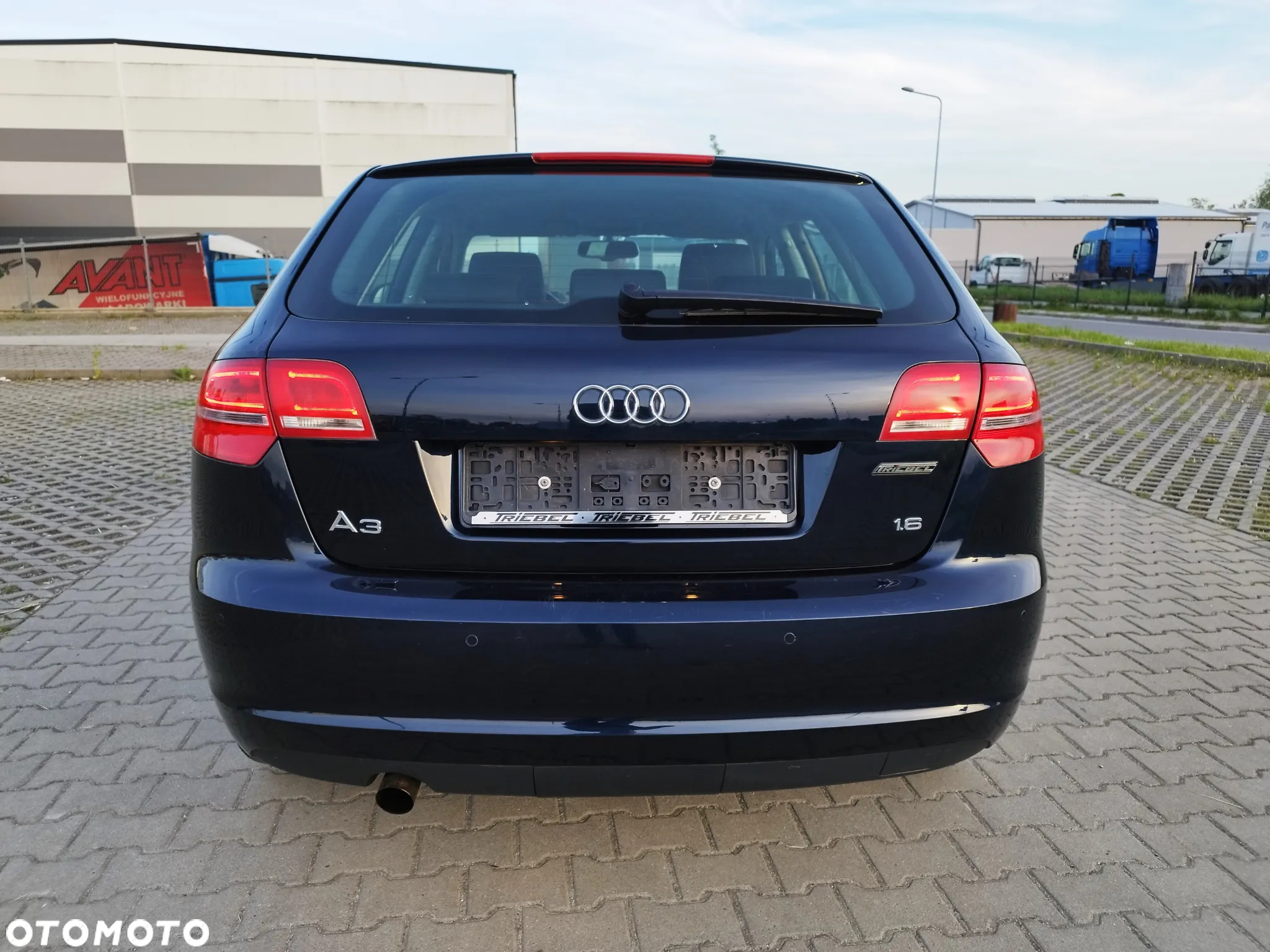 Audi A3 1.6 Ambition - 8