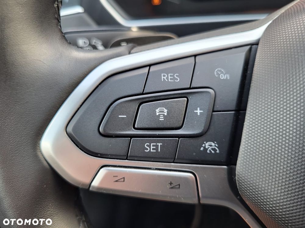 Volkswagen Tiguan 2.0 TDI SCR 4MotION DSG Elegance - 33