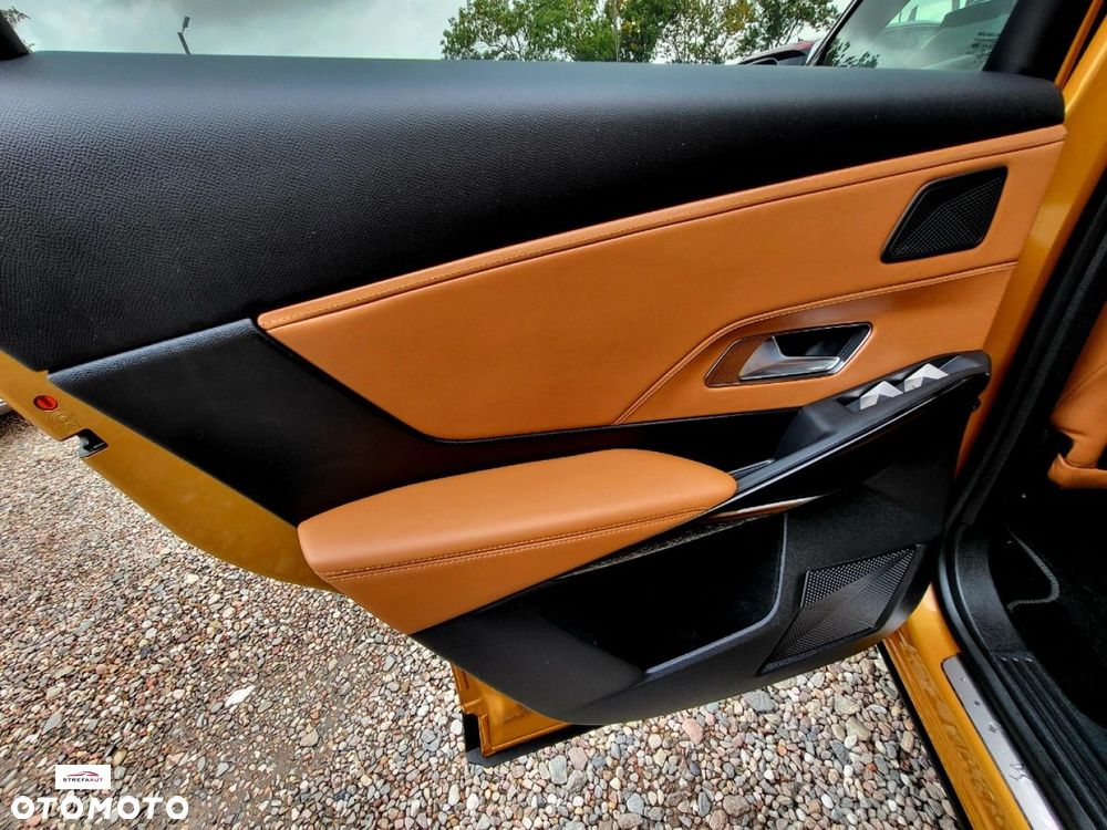 DS Automobiles DS 7 Crossback - 16