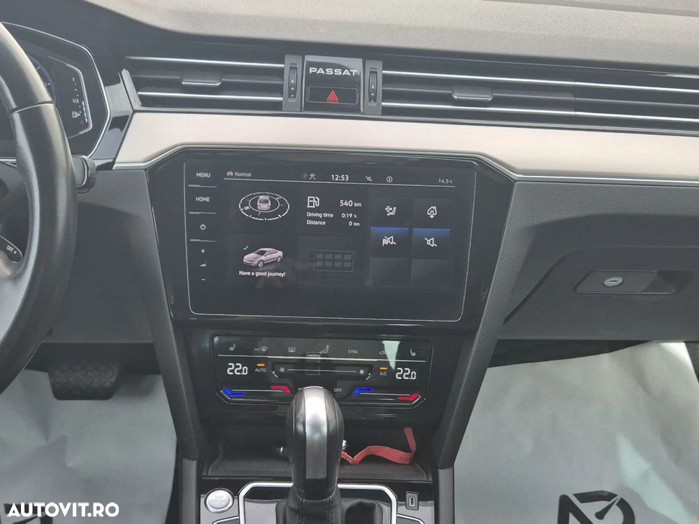 Volkswagen Passat 2.0 TDI DSG 4Mot Highline - 20