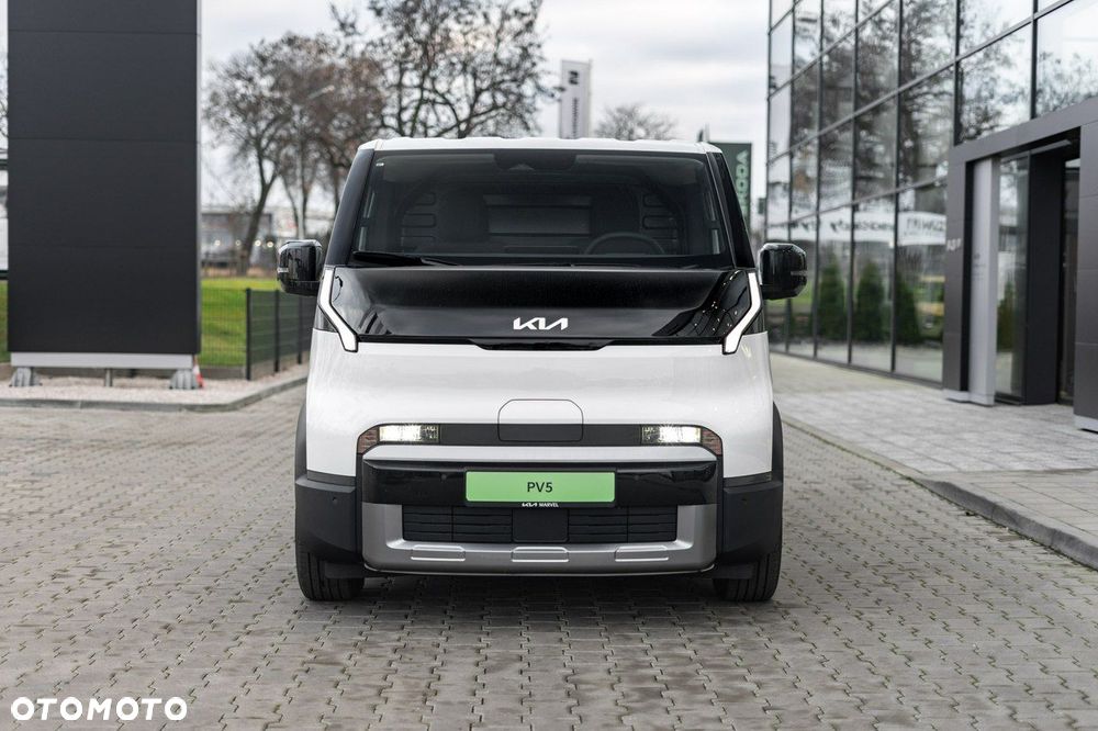Kia PV5 - 5