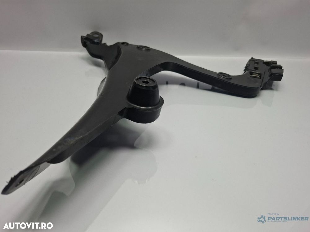 Suport bara dreapta spate AUDI A3 II Sportback 8PA 2004 - 2015 TDI BKC, BLS, BXE 8P4807378A - 1