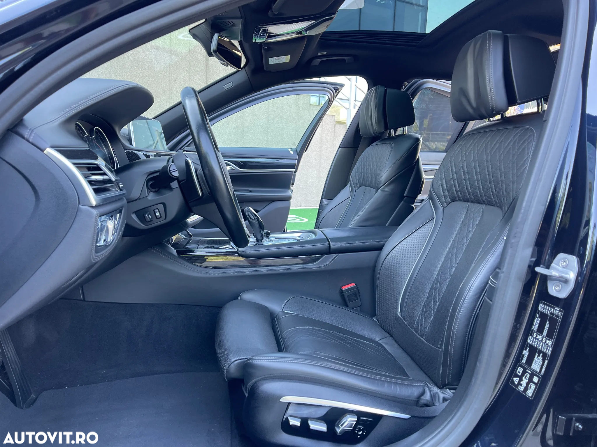 BMW Seria 7 740d xDrive - 30