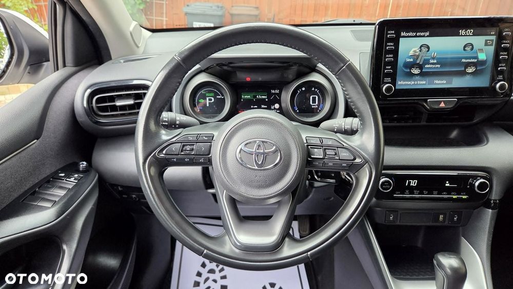 Toyota Yaris 116 1.5 VVT-i Comfort - 21
