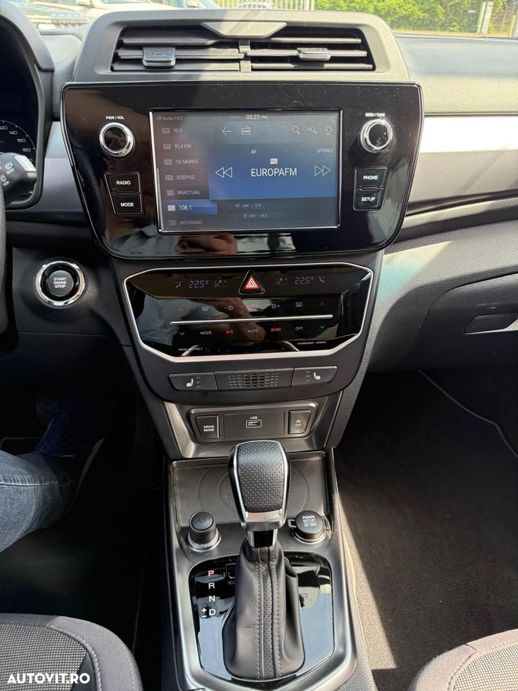 SsangYong Tivoli - 8