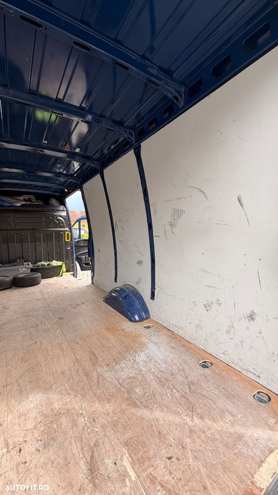 Iveco Massif - 16