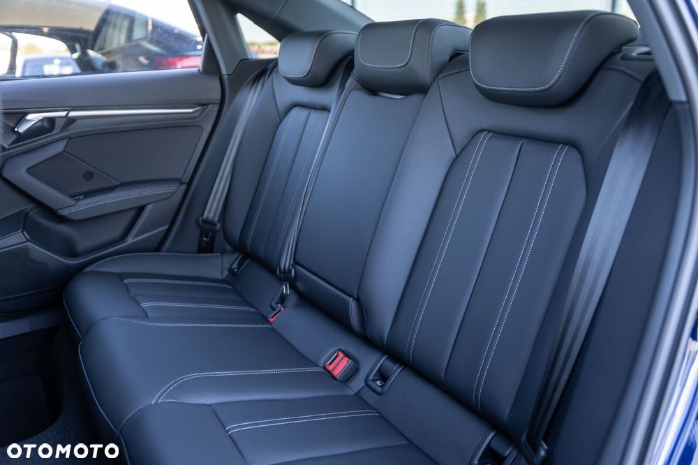 Audi A3 Limousine TFSI mHEV 110 kW Advanced S tronic - 17