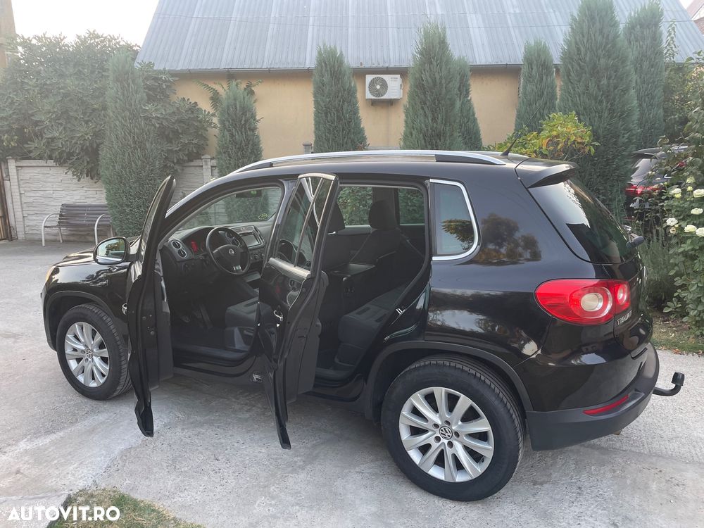 Volkswagen Tiguan - 13