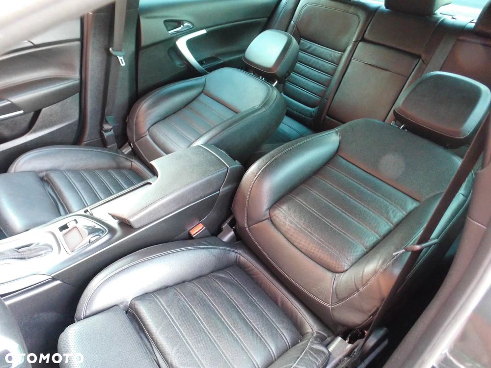 Opel Insignia 1.6 SIDI Turbo Sport - 26