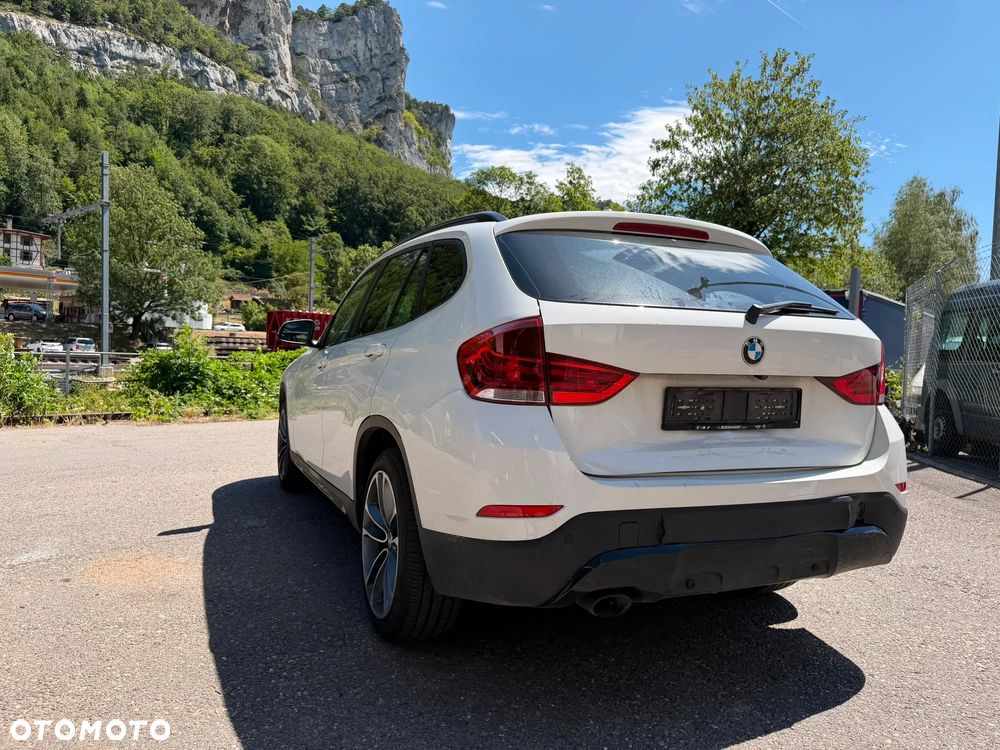 BMW X1 xDrive20d - 6