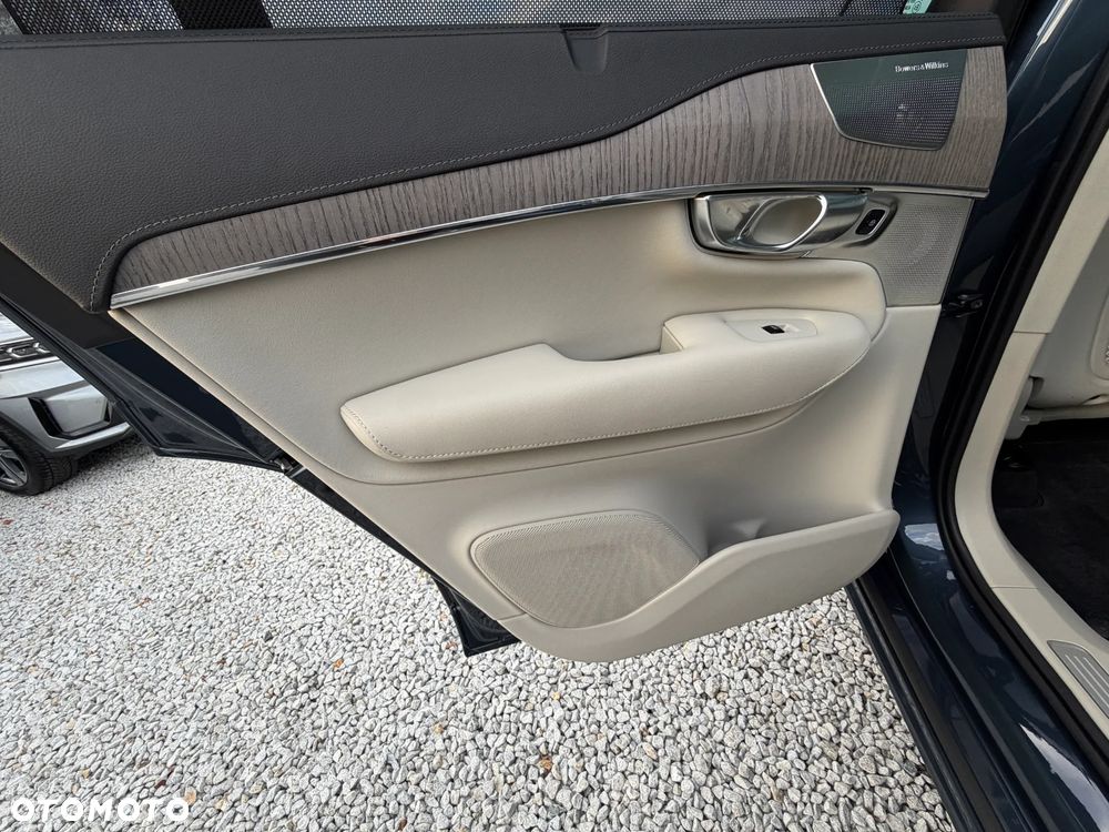 Volvo XC 90 B5 D AWD Geartronic Inscription - 33