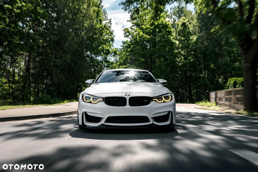BMW M4 - 3