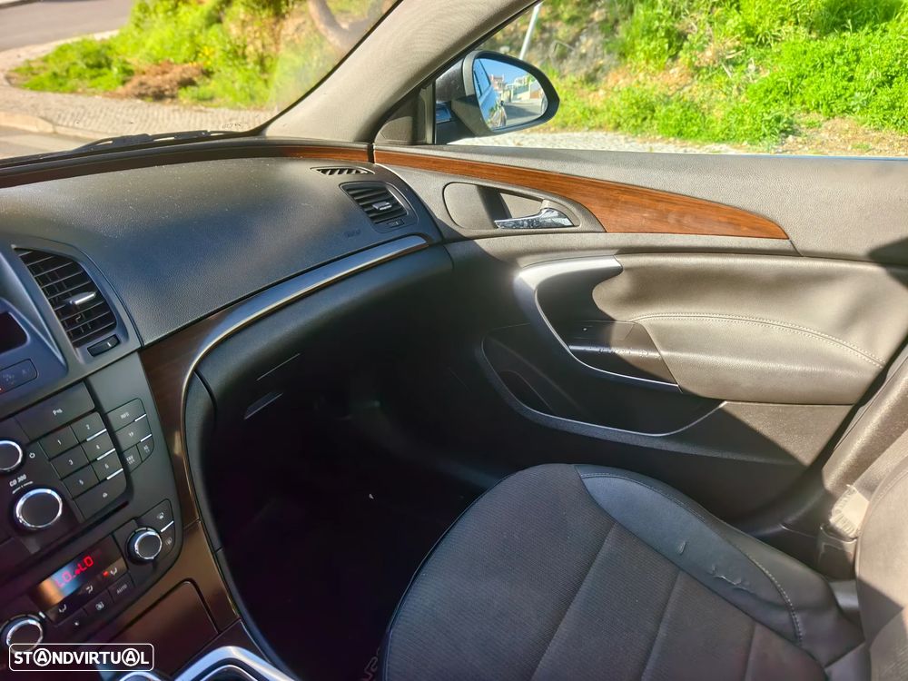 Opel Insignia 2.0 CDTI Cosmo - 24