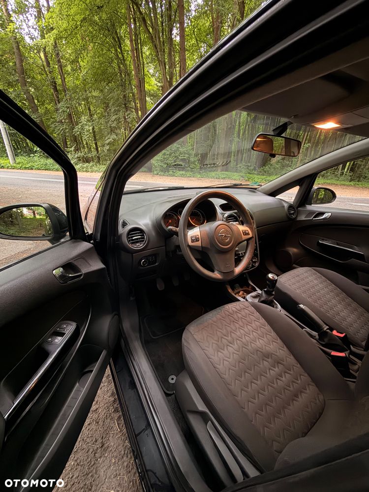 Opel Corsa - 15