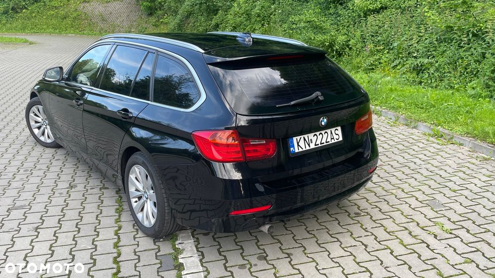 BMW Seria 3 316d - 30