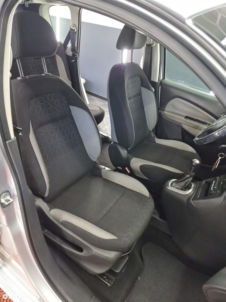 Citroën C3 Picasso 1.6 HDi Exclusive - 13
