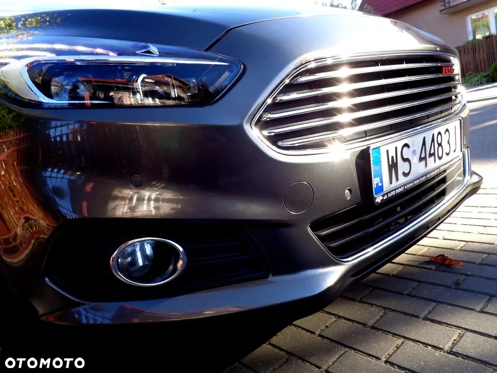Ford S-Max 2.0 TDCi Titanium PowerShift - 24