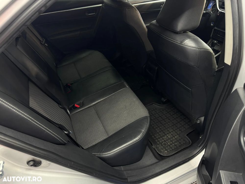 Toyota Corolla 1.6 Valvematic CVT Sol - 6