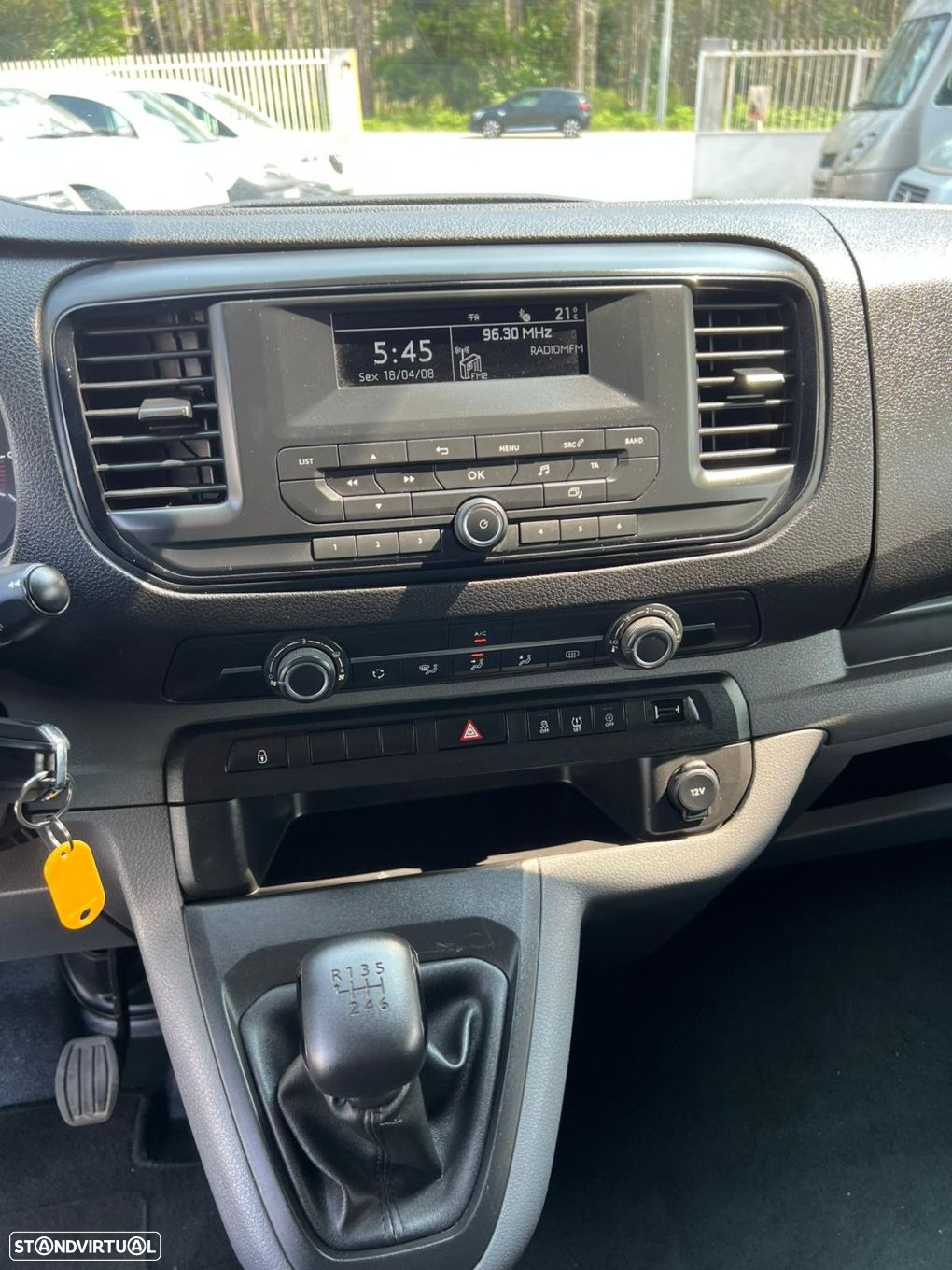 Opel Vivaro 1.5 CDTi L3H1 Essentia - 7