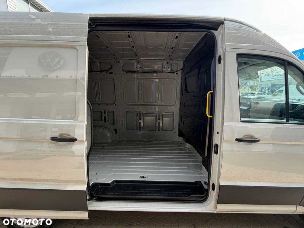Volkswagen Crafter - 11