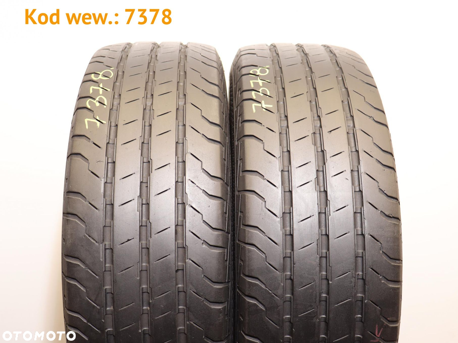 Continental ContiVanContact 100 - 215/65 R16C - 2