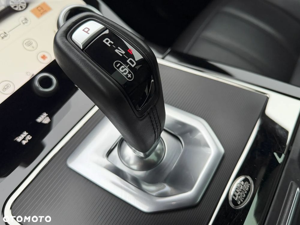 Land Rover Range Rover Evoque D180 R-Dynamic SE - 29
