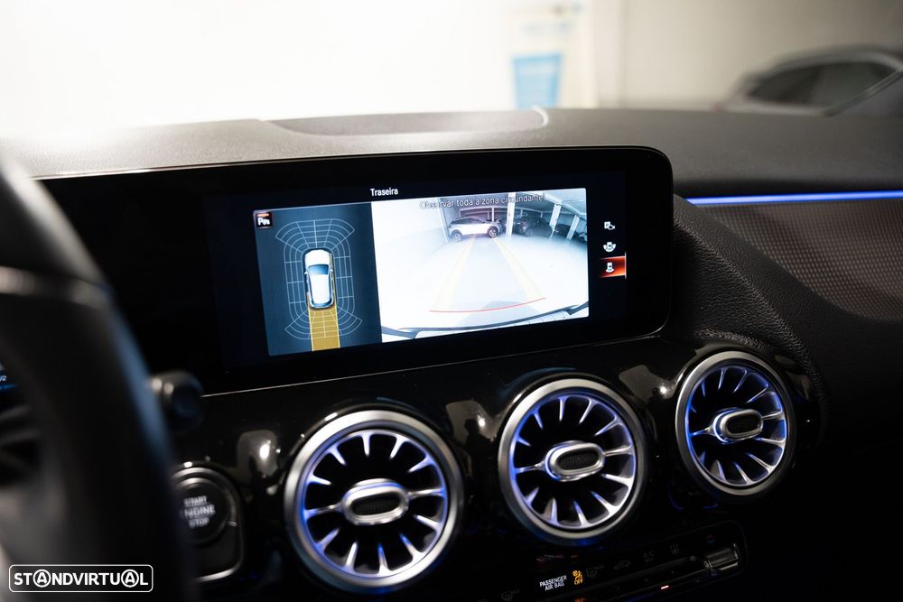 Mercedes-Benz GLA 250 e Progressive - 12