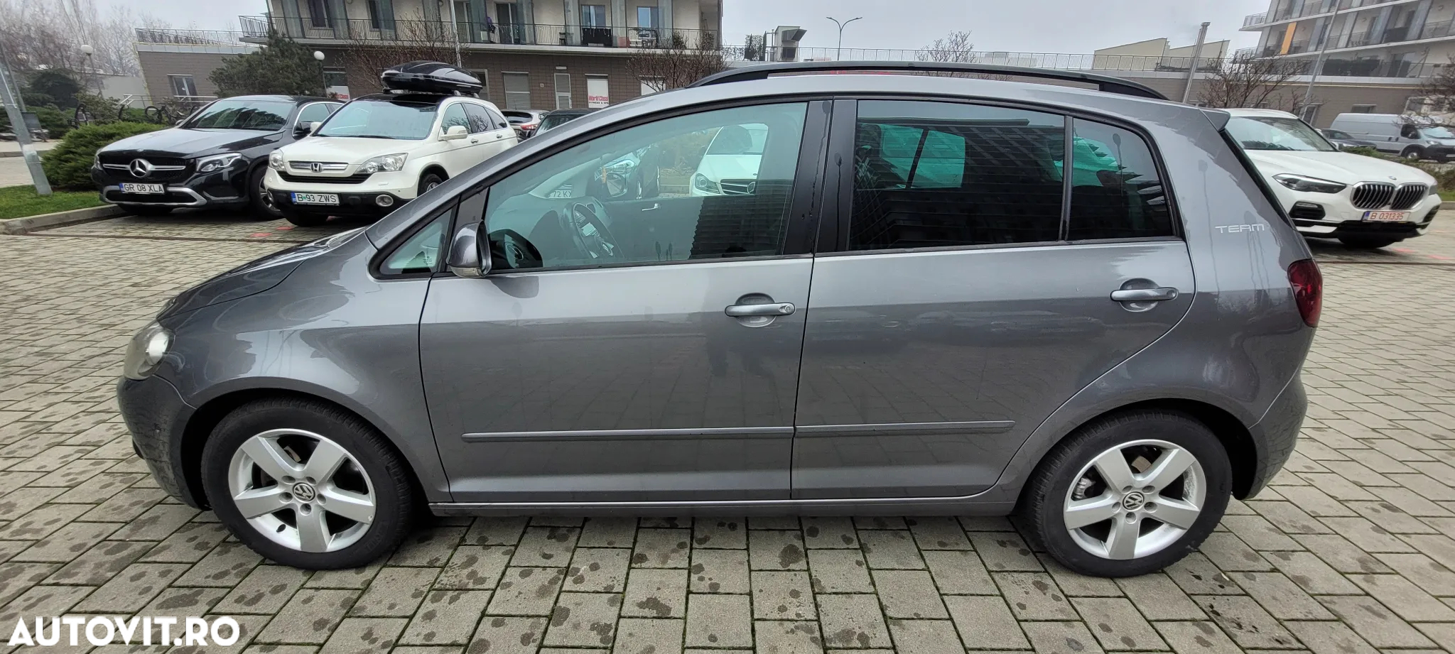 Volkswagen Golf Plus 1.6 TDI DPF Trendline - 31