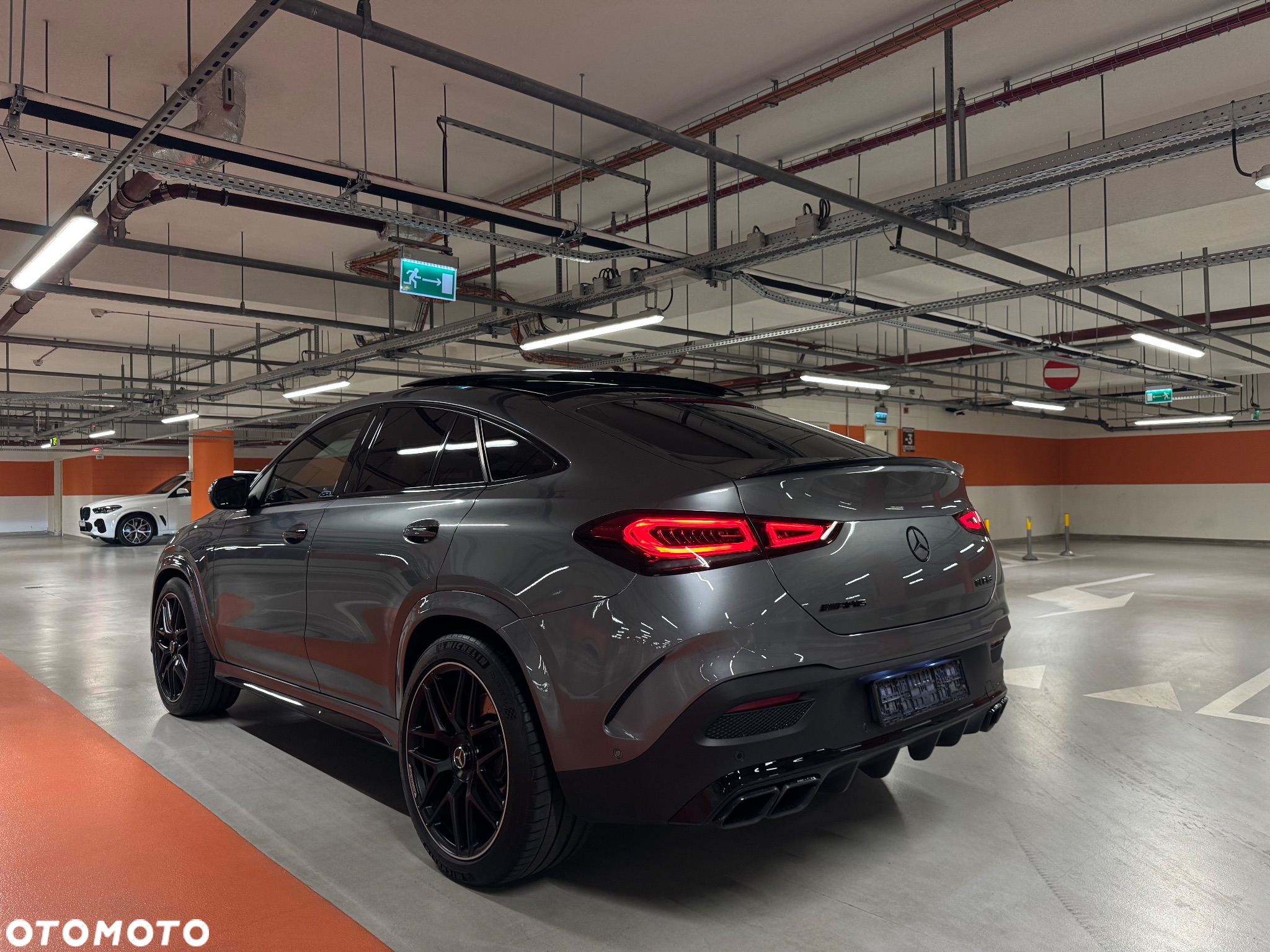 Mercedes-Benz GLE AMG Coupe 63 4-Matic Premium Plus - 6