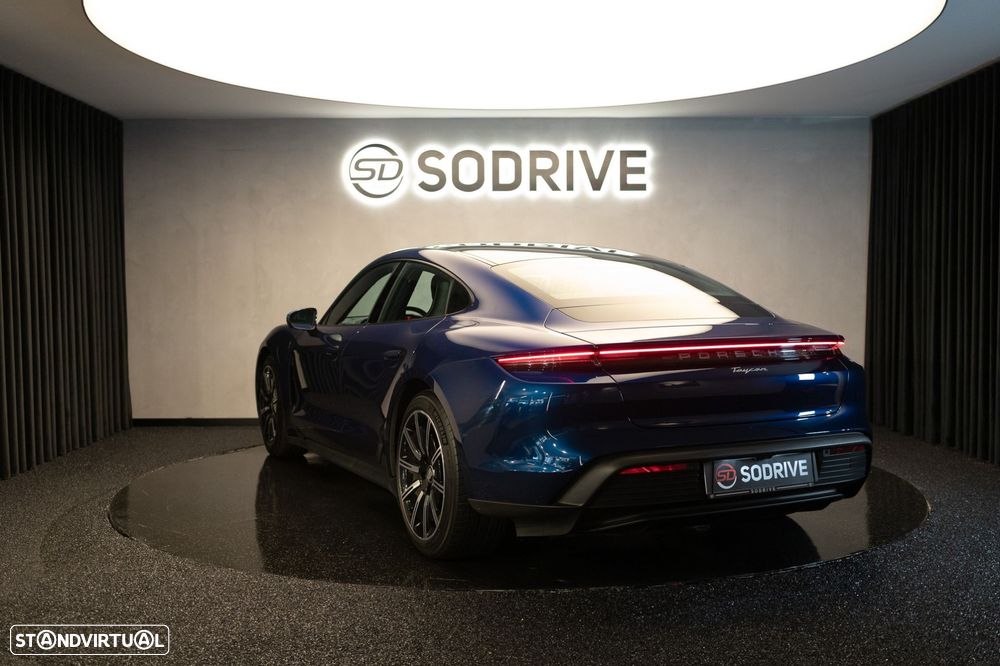 Porsche Taycan Bateria Performance Plus - 24