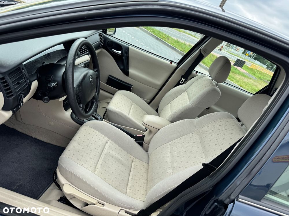 Opel Vectra - 18