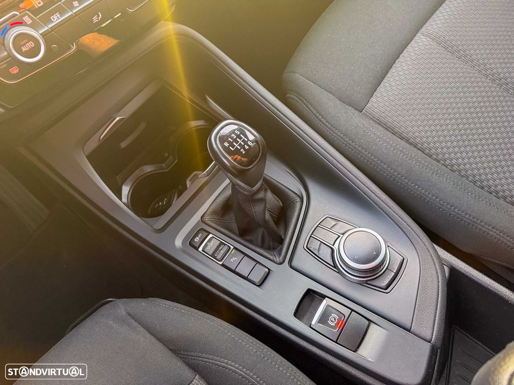 BMW X1 16 d sDrive Advantage - 22