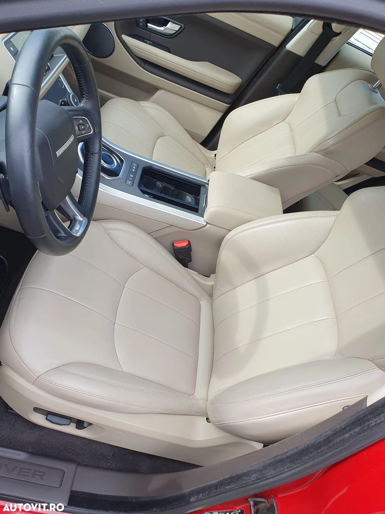 Land Rover Range Rover Evoque - 14