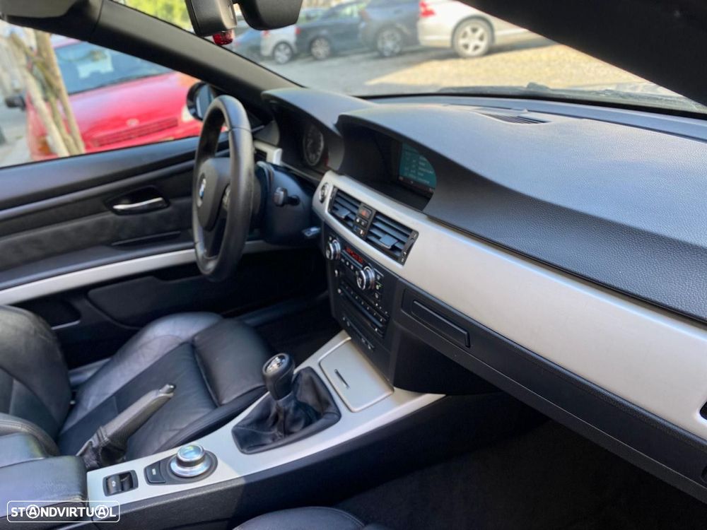 BMW 320 d Cabrio - 28