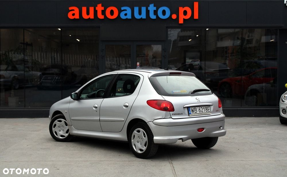 Peugeot 206 1.4 Trendy - 5
