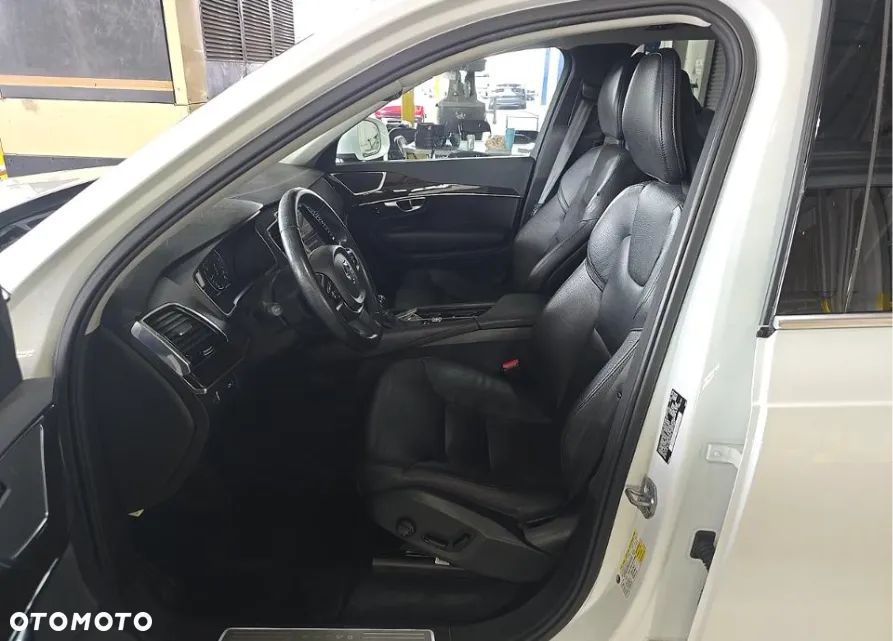 Volvo XC 90 T6 AWD Momentum - 7